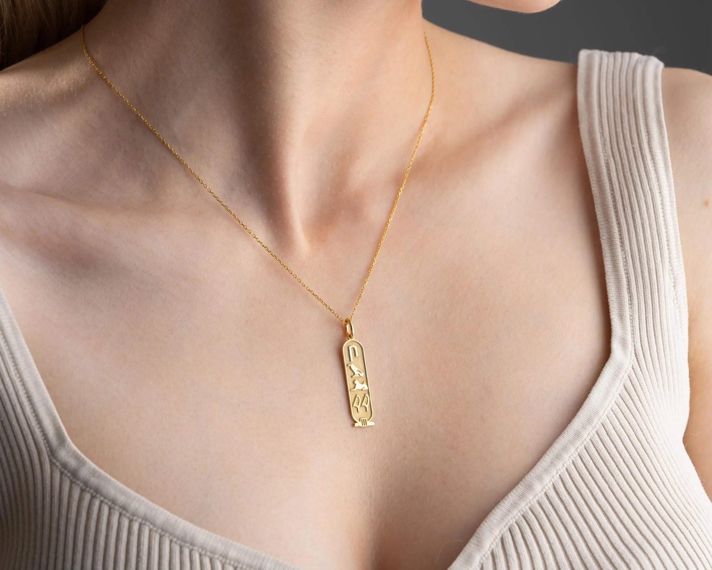 Timeless minimalist jewelry essentials including gold necklaces rings bracelets and elegant everyday accessories