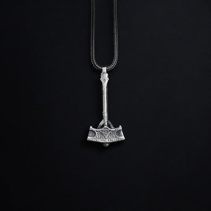 Men Personalized Necklaces