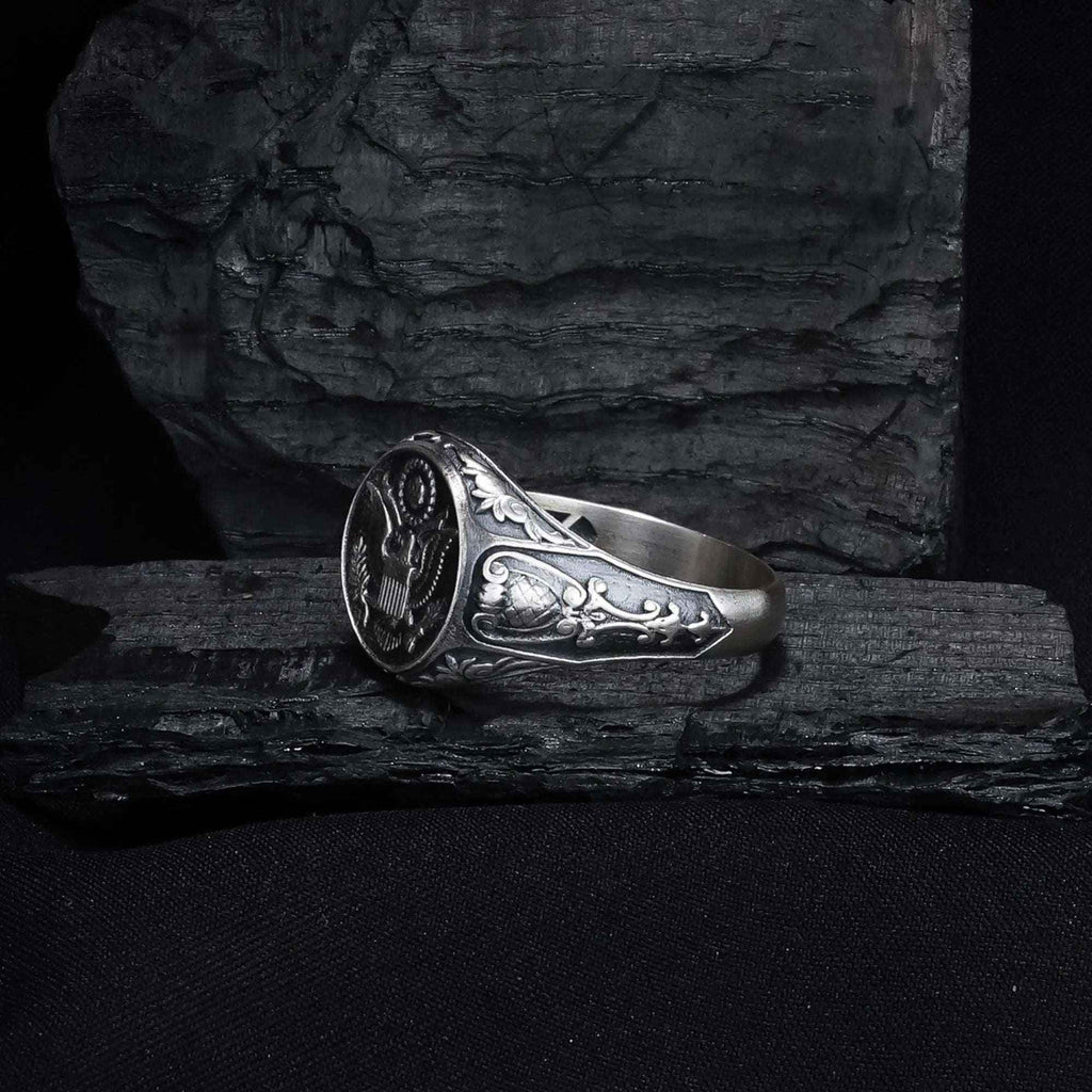 Mens Sterling Silver American Coat of Arms Ring: Patriotic USA Jewelry
