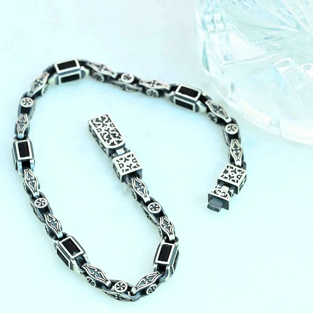 Sterling Silver Men's Bracelet: Black Zircon Vintage Link Design
