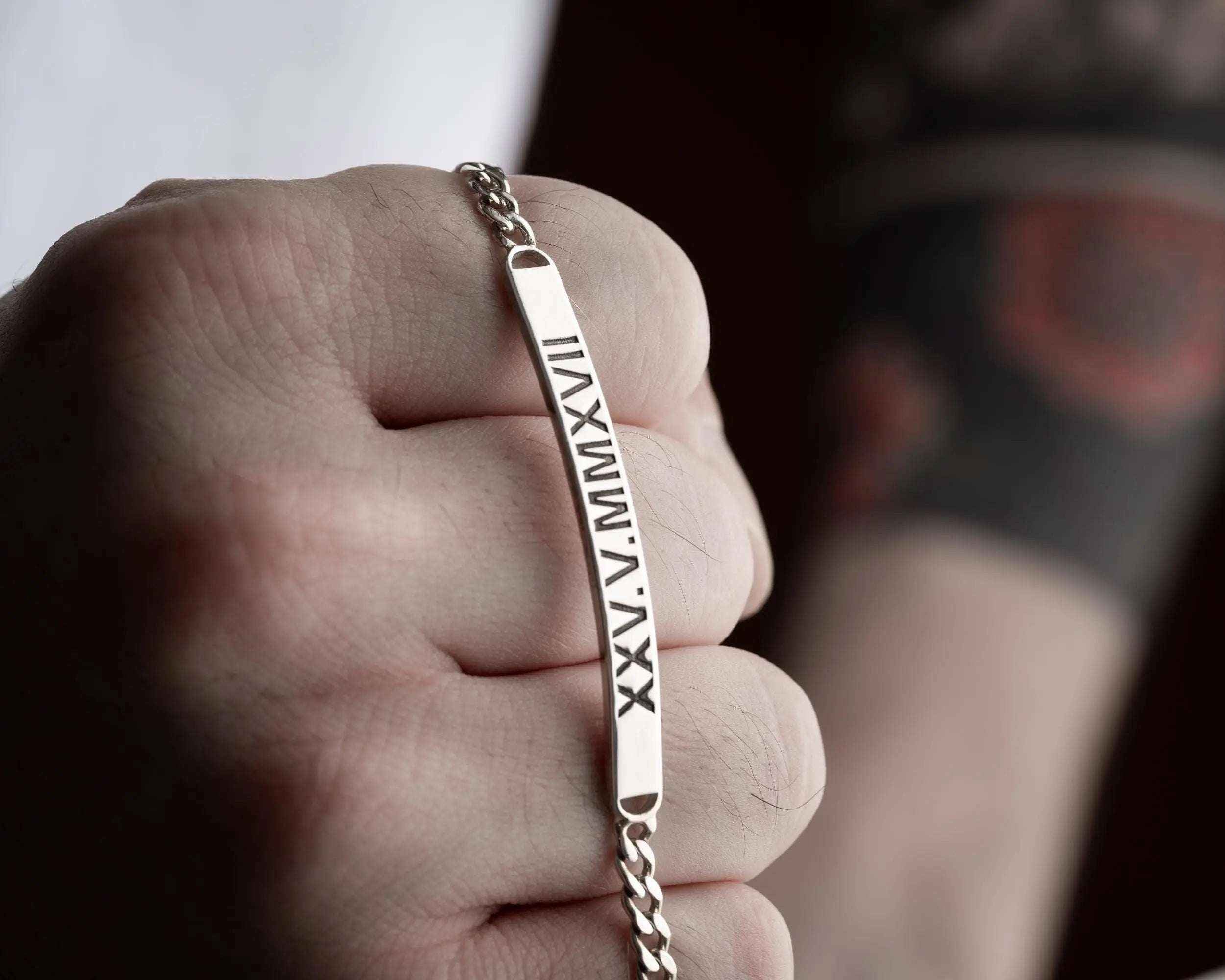 Personalized Sterling Silver Men’s ID Bracelet: Gift for Boyfriend