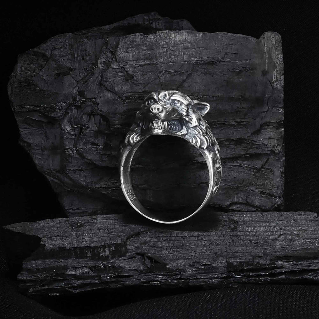 Sterling Silver Wolf Head Ring: Handcrafted Animal Jewelry