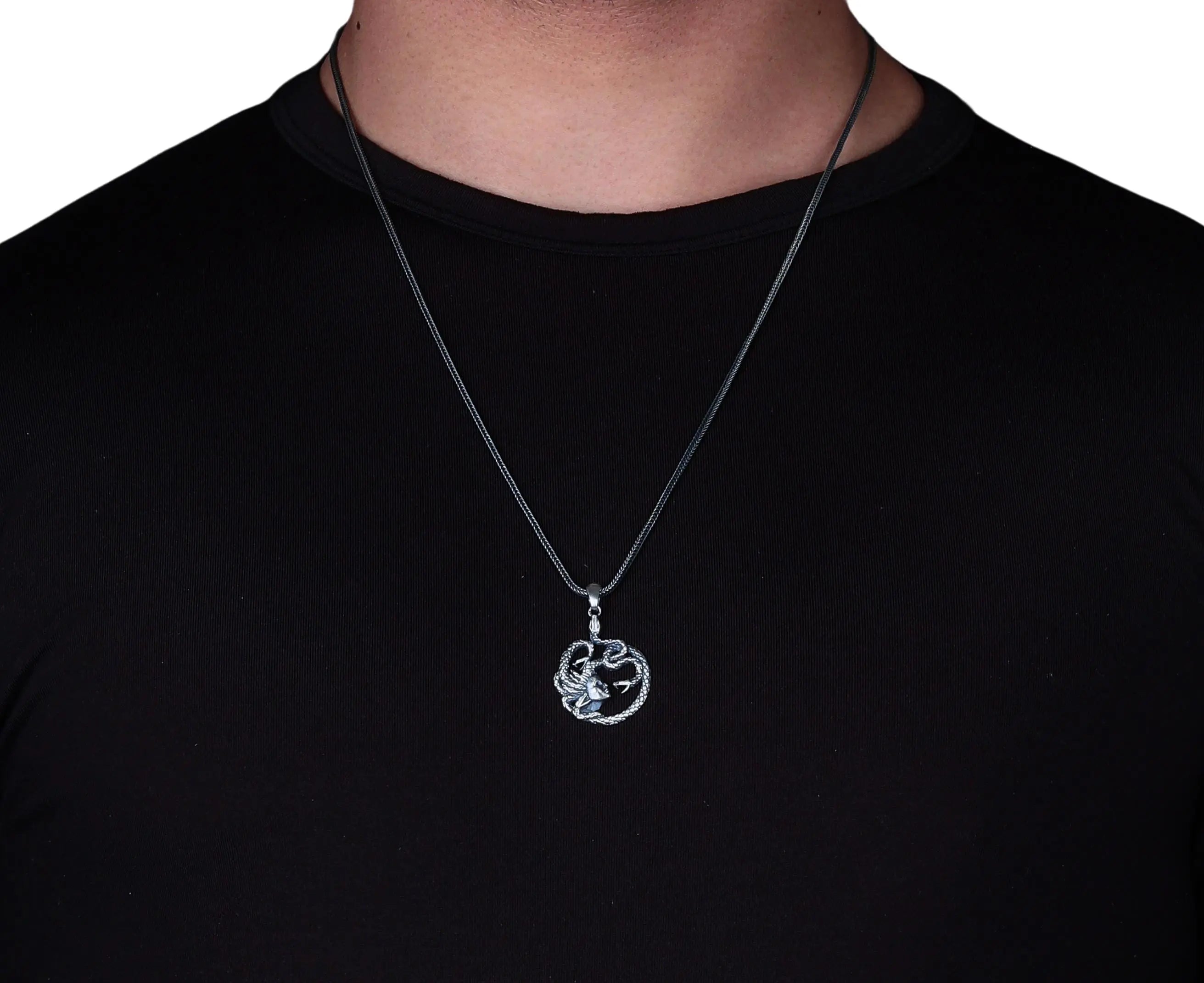 Collier pendentif Méduse en argent sterling : Bijou cadeau mythologie grecque