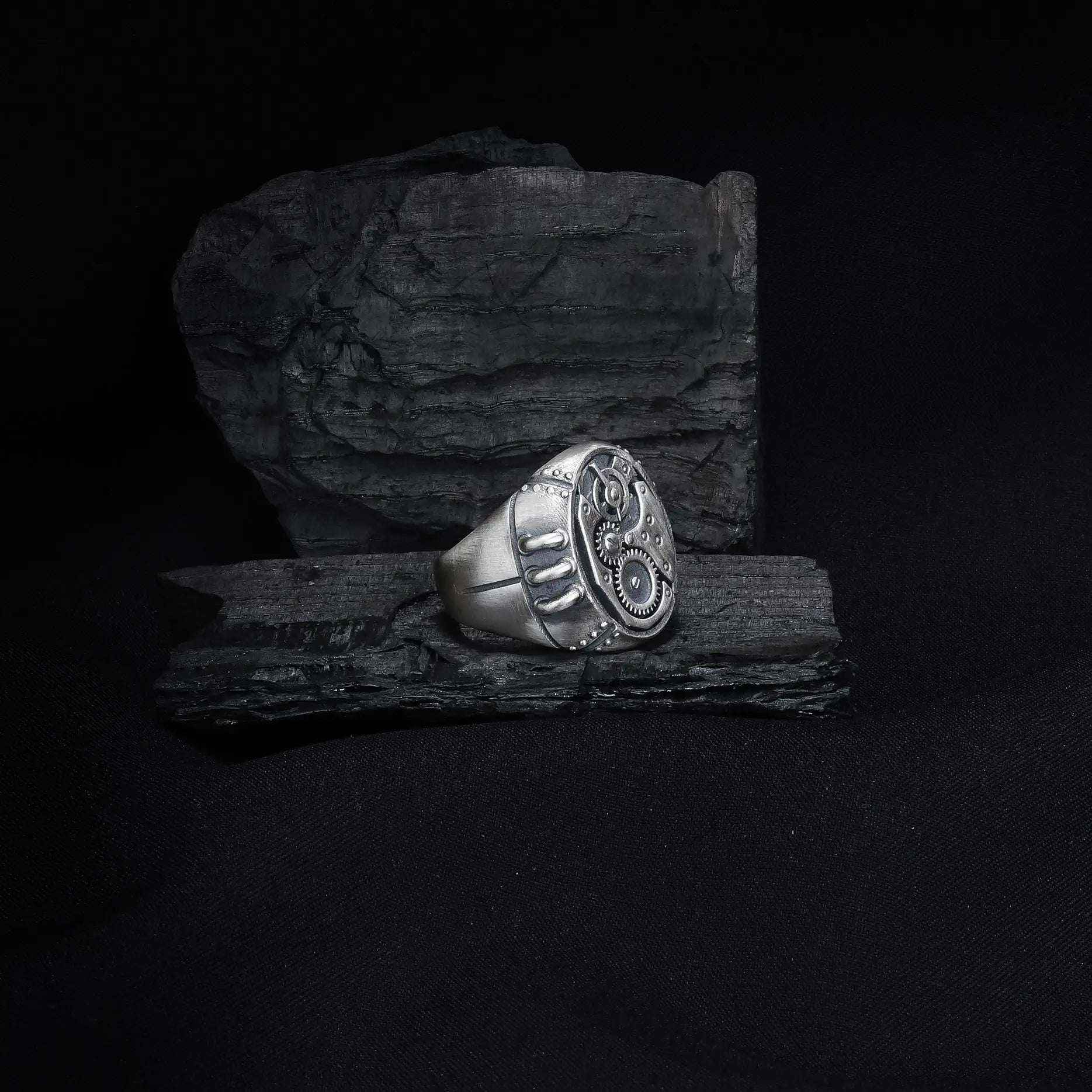 Sterling Silver Steampunk Gear Ring: Mechanical Gothic Jewelry