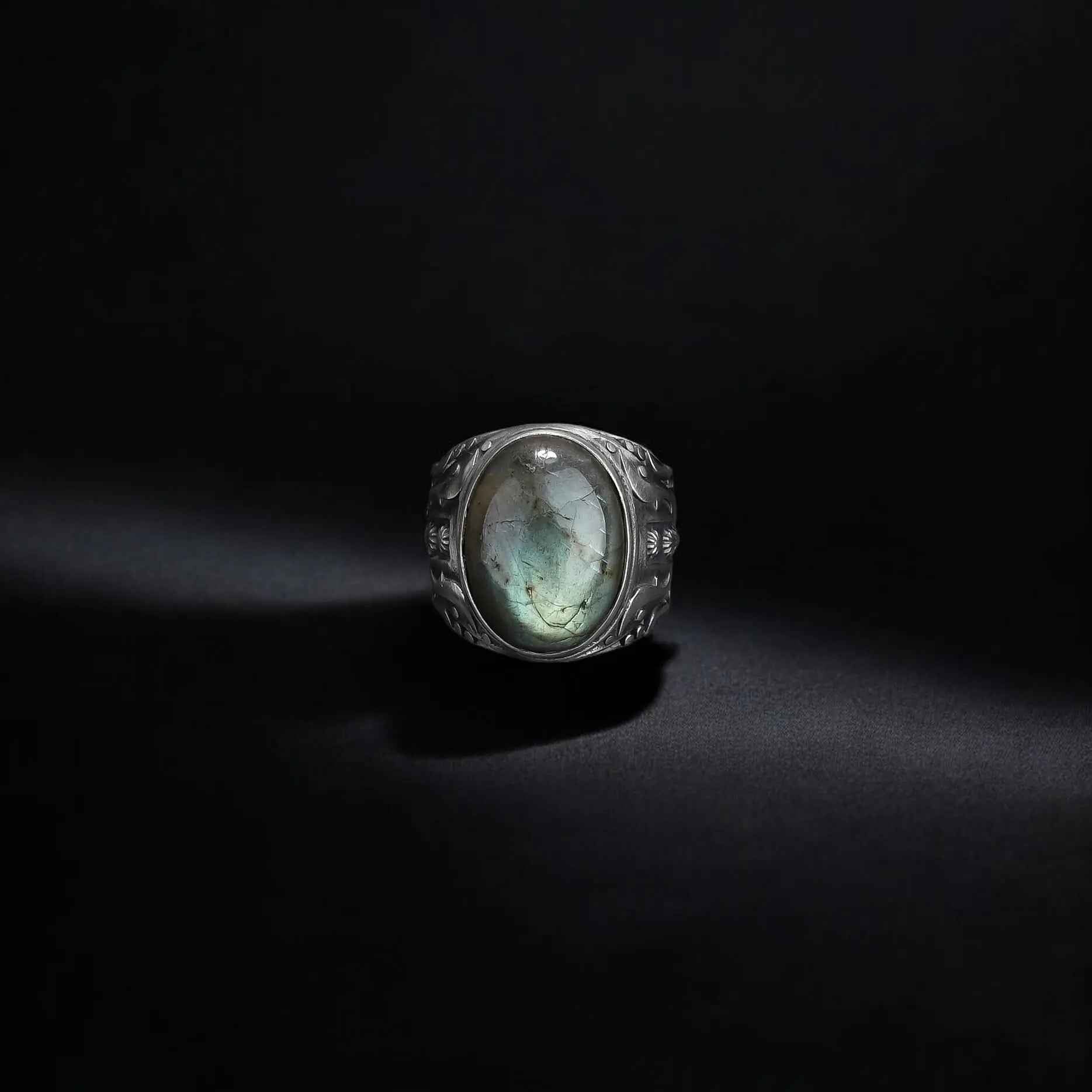 Large Labradorite Sterling Silver Ring - Handmade Mens Gemstone Ring