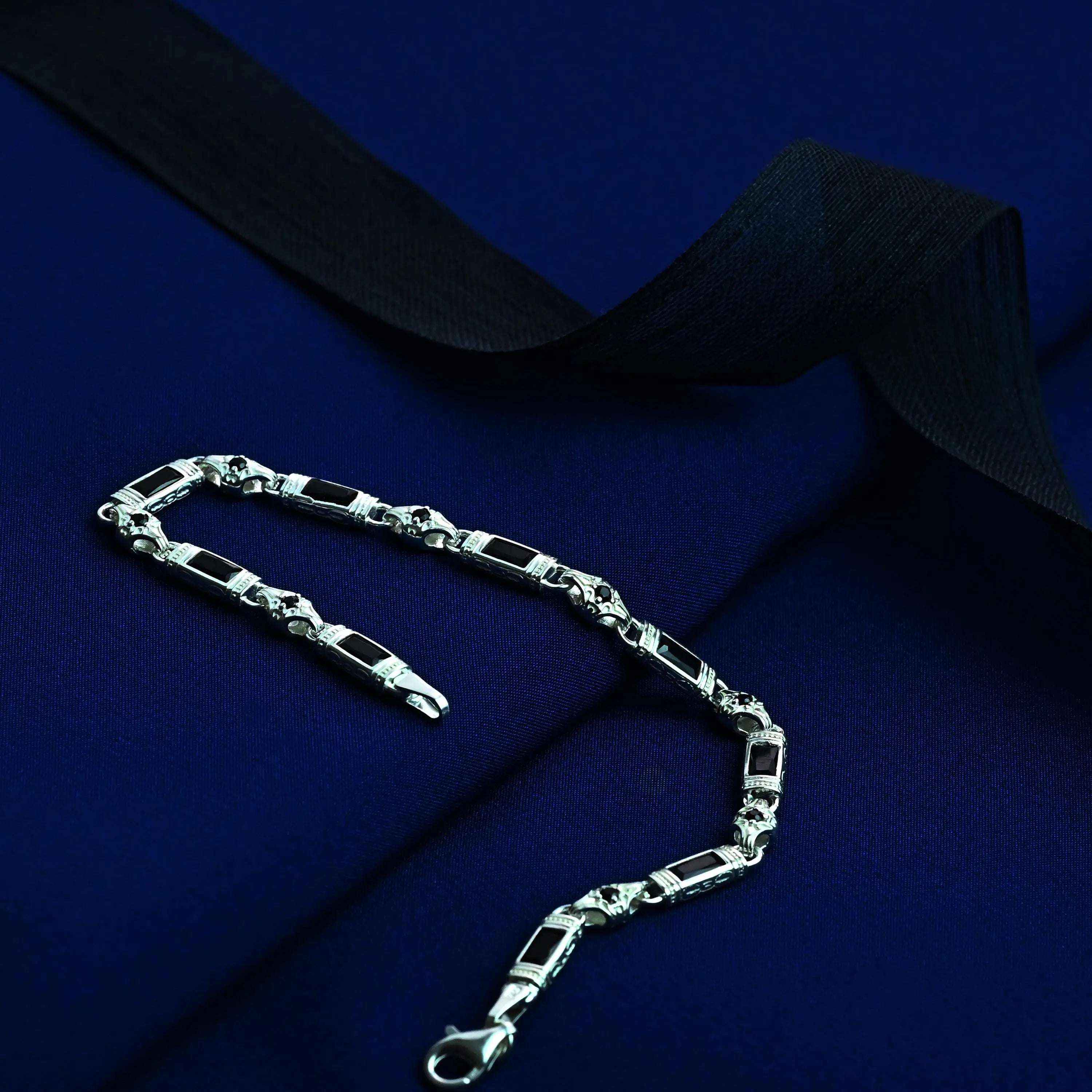 925 Sterling Silver Men's Bracelet: Onyx - Garnet - Navy Blue Zircon Vintage Link Design