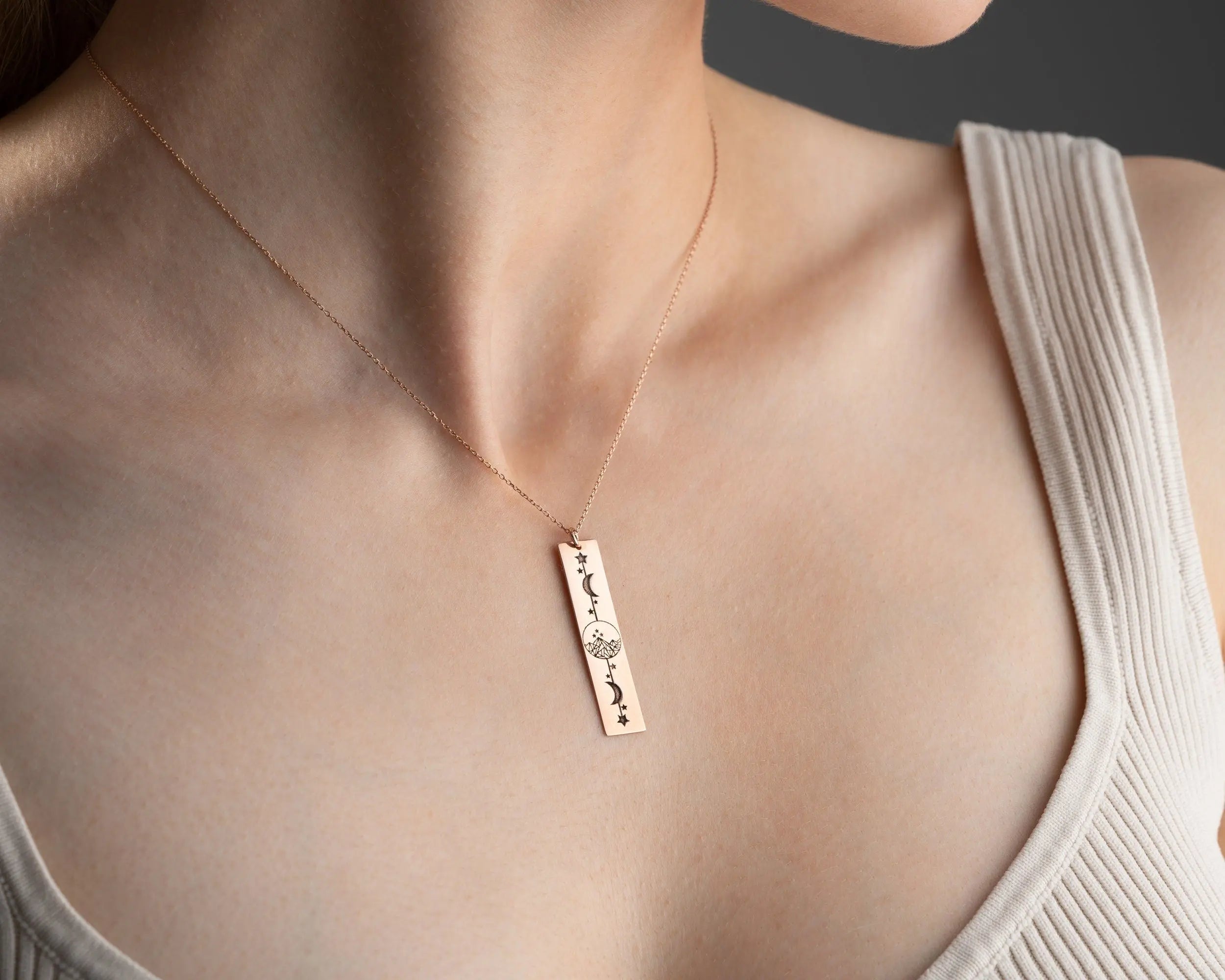 Collier Montagne de Velaris, Cour de la Nuit : Bijoux Littéraires en Argent Sterling