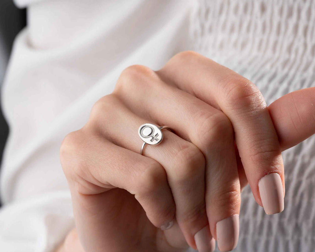 Sterling Silver Female Symbol Ring: Feminist Venus Jewelry