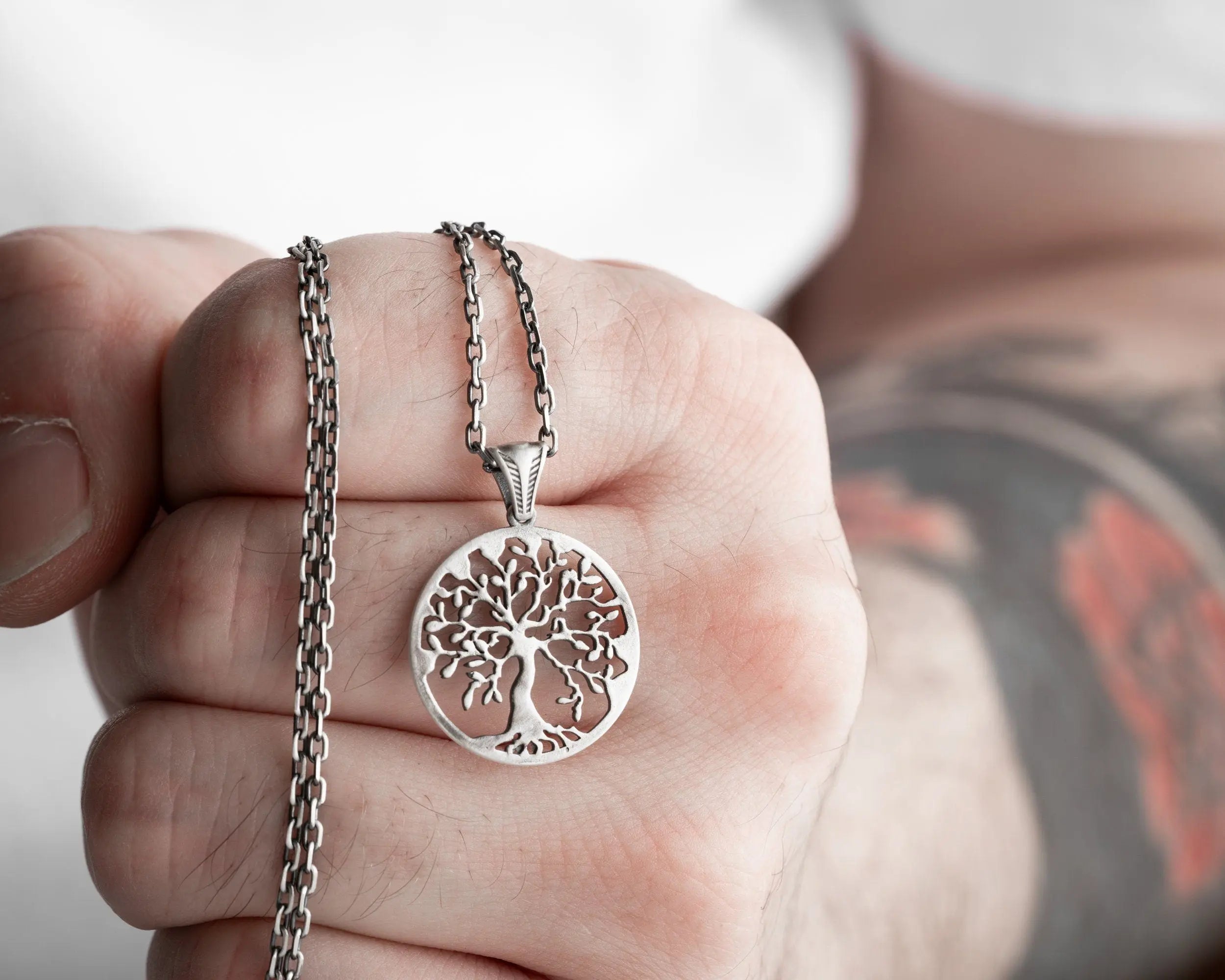 Pendentif Arbre de Vie, Collier en argent Yggdrasil scandinave, Bijoux pour hommes, Cadeau d'anniversaire, Collier personnalisé