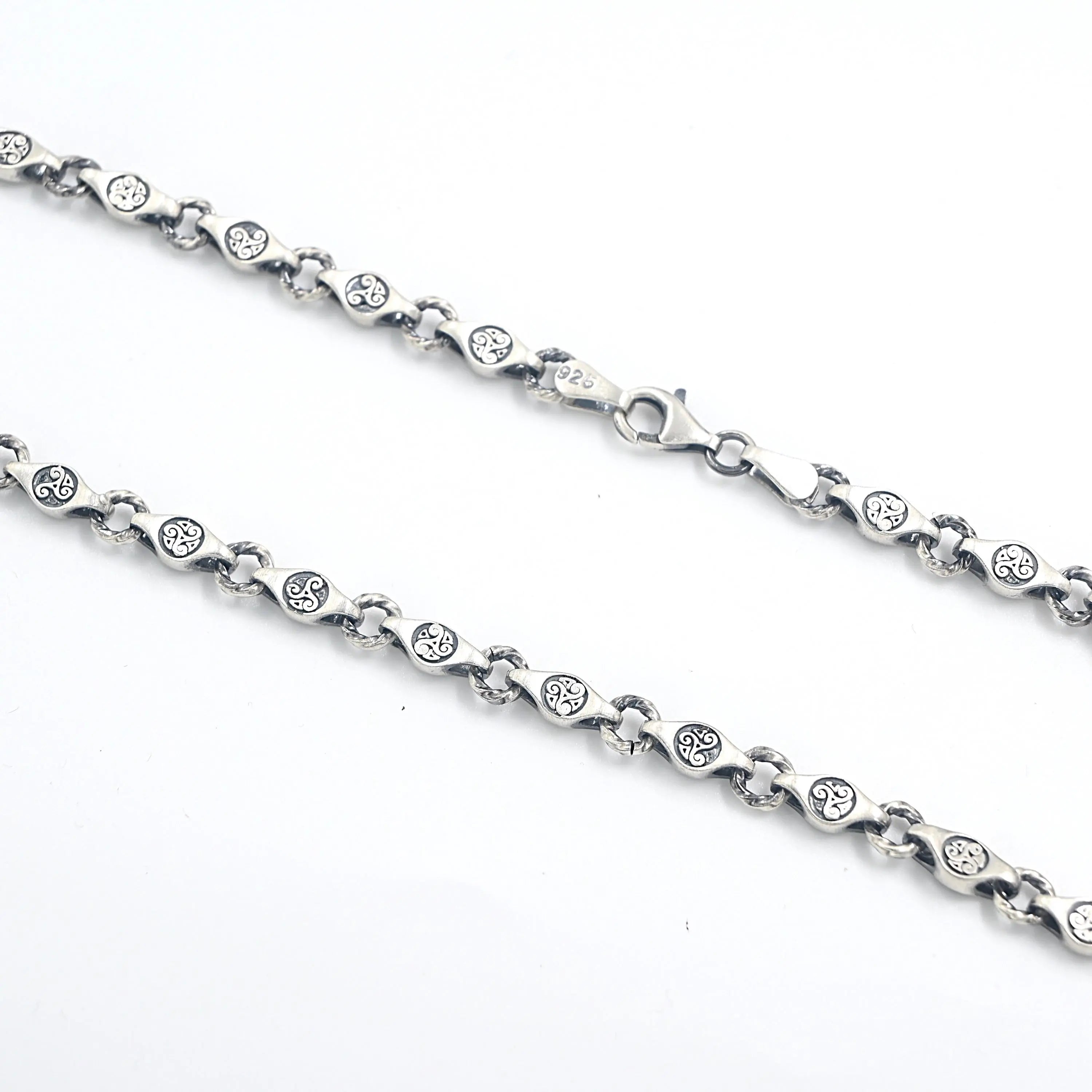 Collier pour homme fait main en argent sterling 925, design élégant et unique