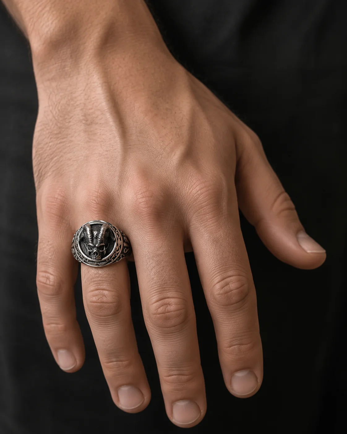 Demon Horns Relief Motif Ring  Ring Charmora Jewelry