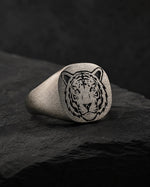 Tiger Relief Motif Signet Ring  Ring Charmora Jewelry