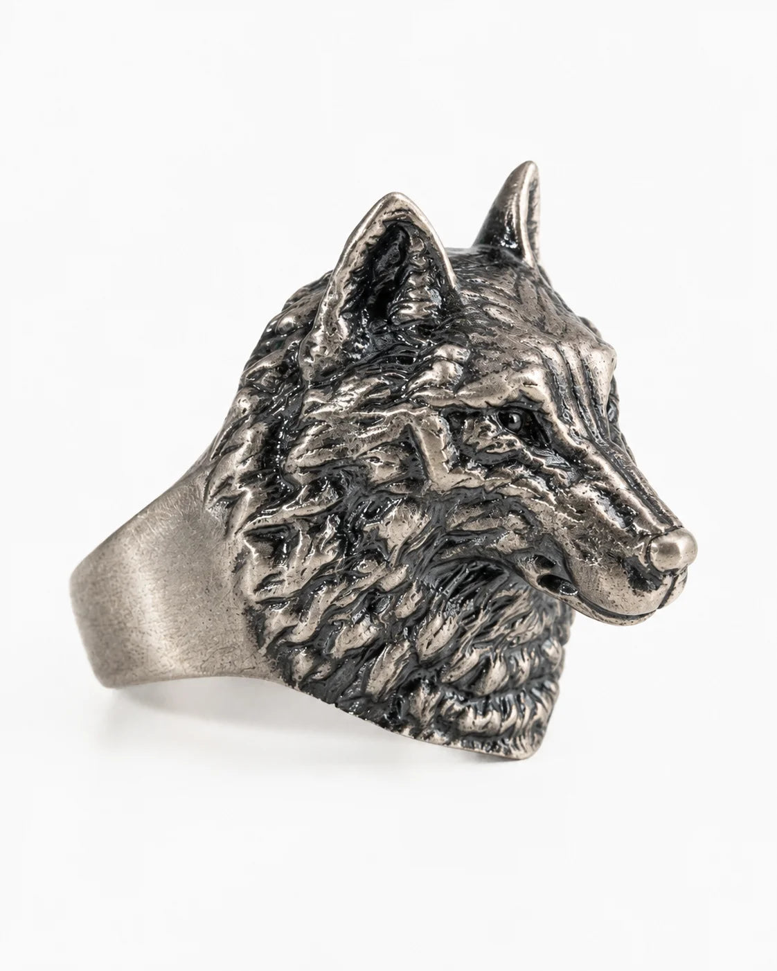 Wolf Head Relief Motif Signet Ring  Ring Charmora Jewelry