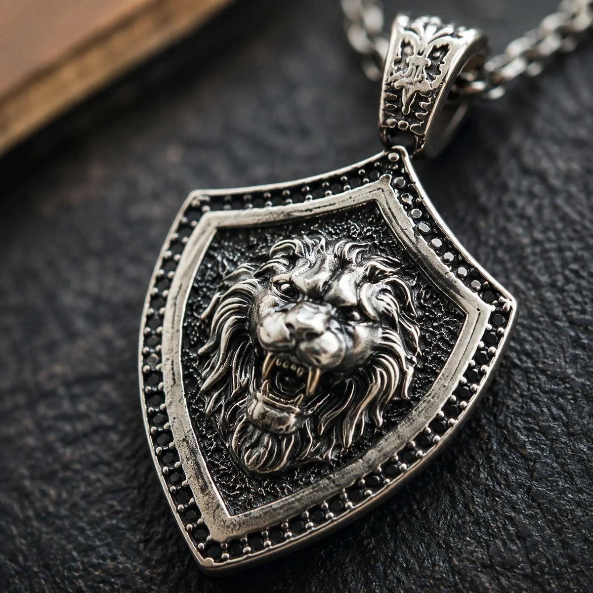 Onyx Bordered Lion Head Shield Necklace  Necklace Charmora Jewelry