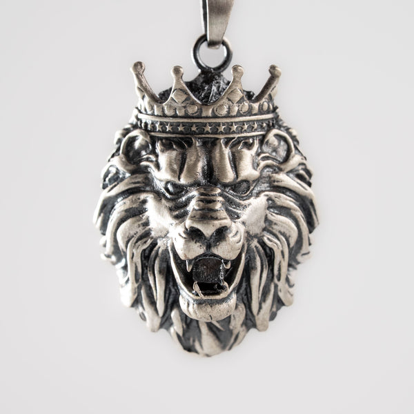 Crowned Roaring Lion Motif Necklace