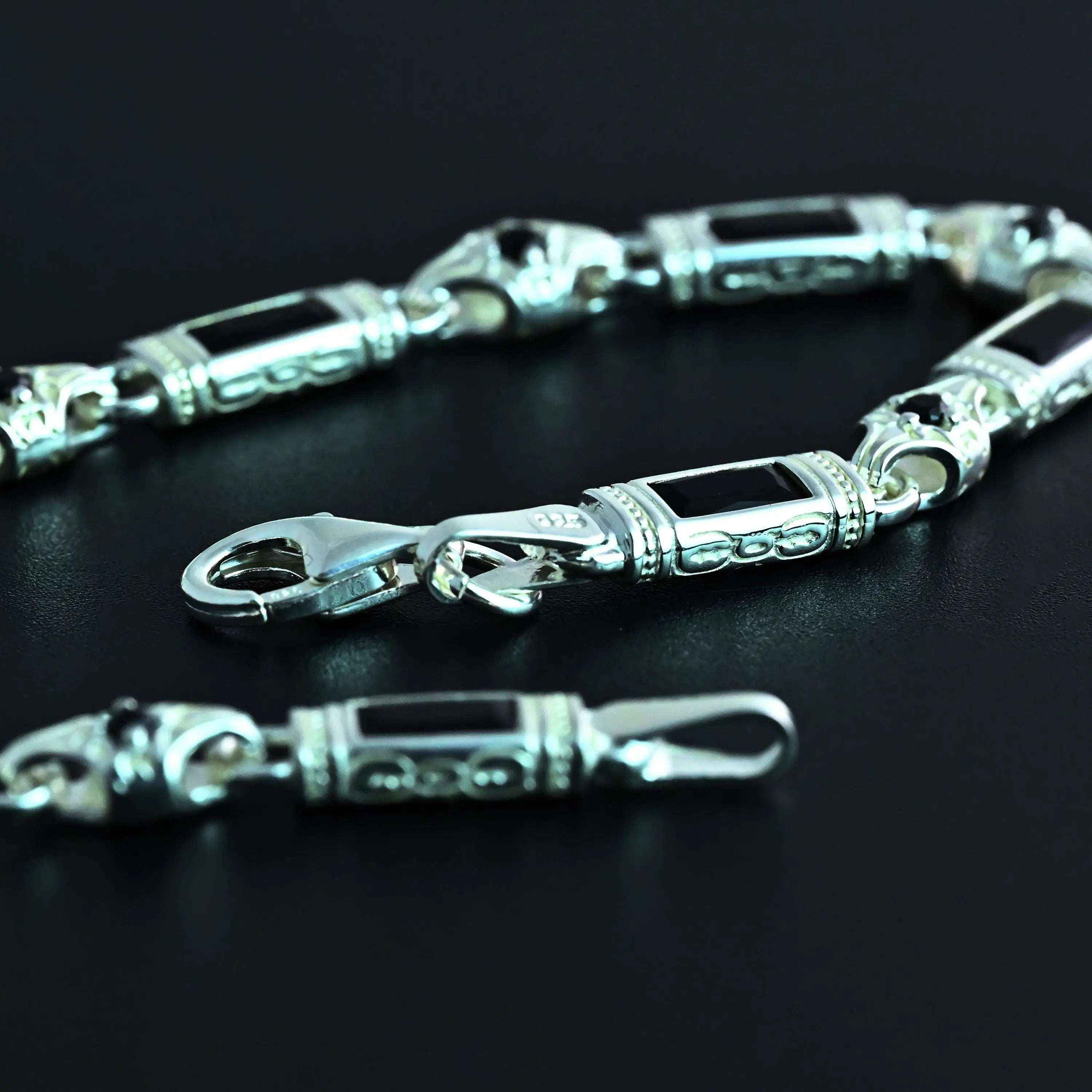 925 Sterling Silver Men's Bracelet: Onyx - Garnet - Navy Blue Zircon Vintage Link Design
