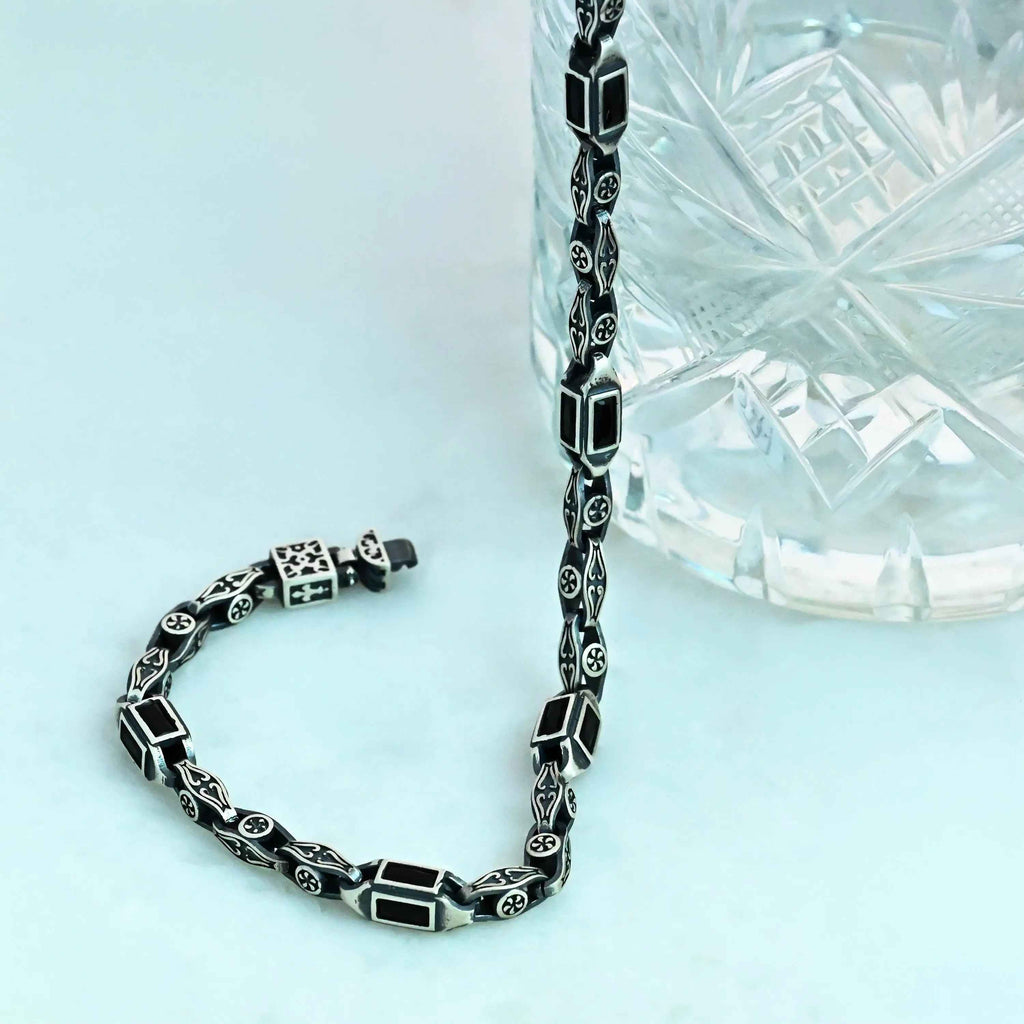 Sterling Silver Men's Bracelet: Black Zircon Vintage Link Design