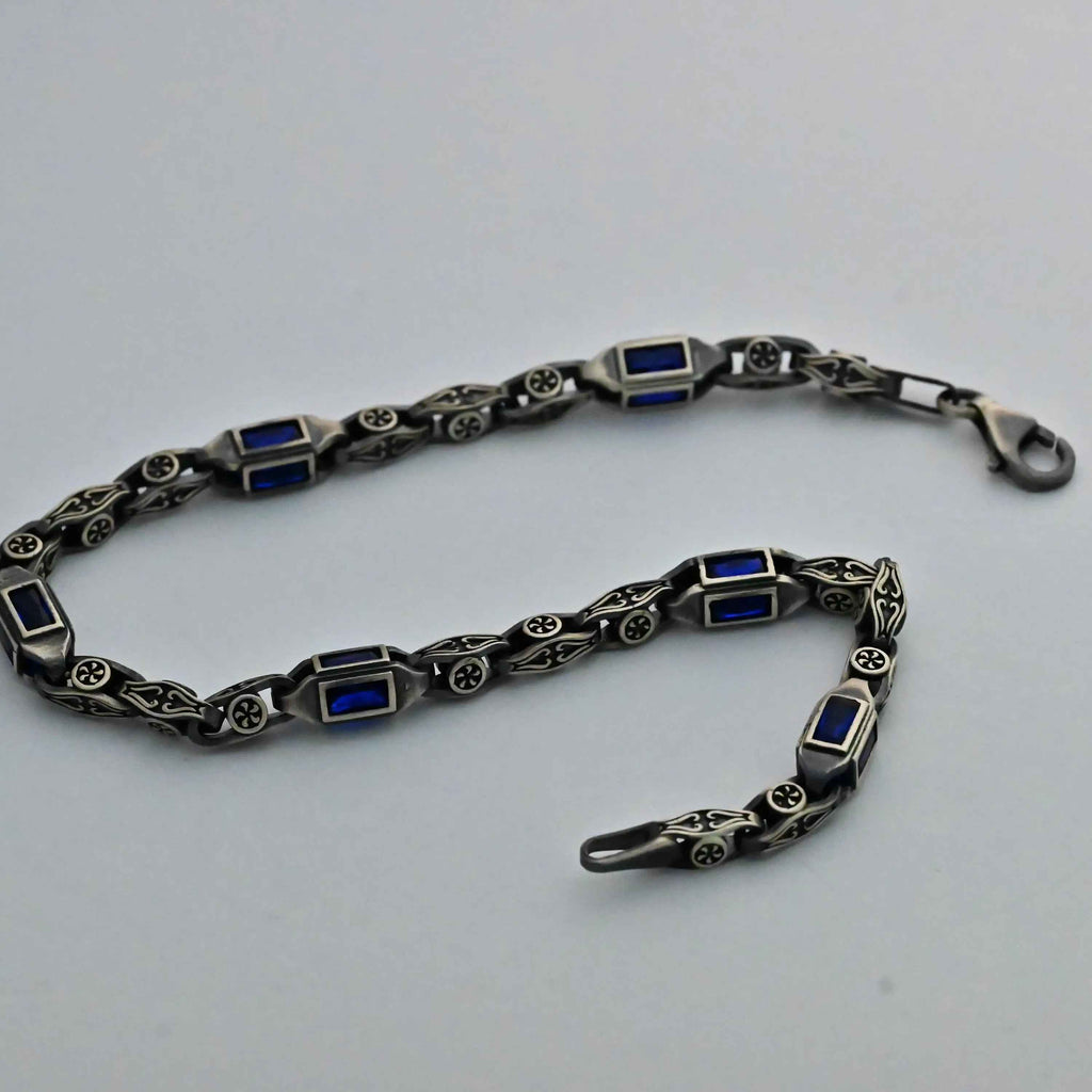 Sterling Silver Men's Bracelet: Blue Zircon Vintage Link Design