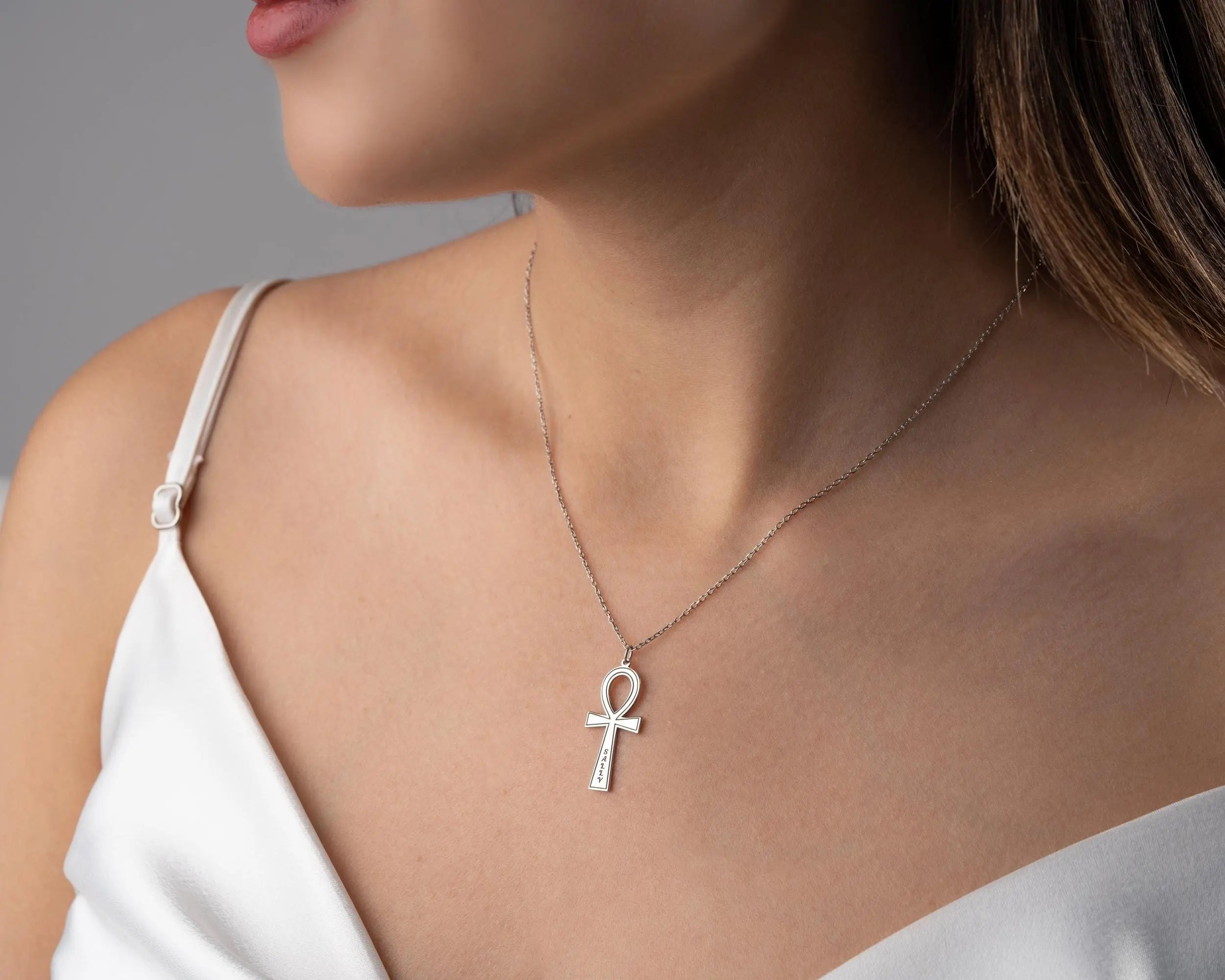 Collier Ankh personnalisé en argent sterling : Bijoux égyptiens personnalisés