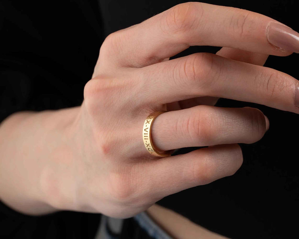 Solid Gold Roman Numeral Date Ring: Personalized Anniversary Jewelry