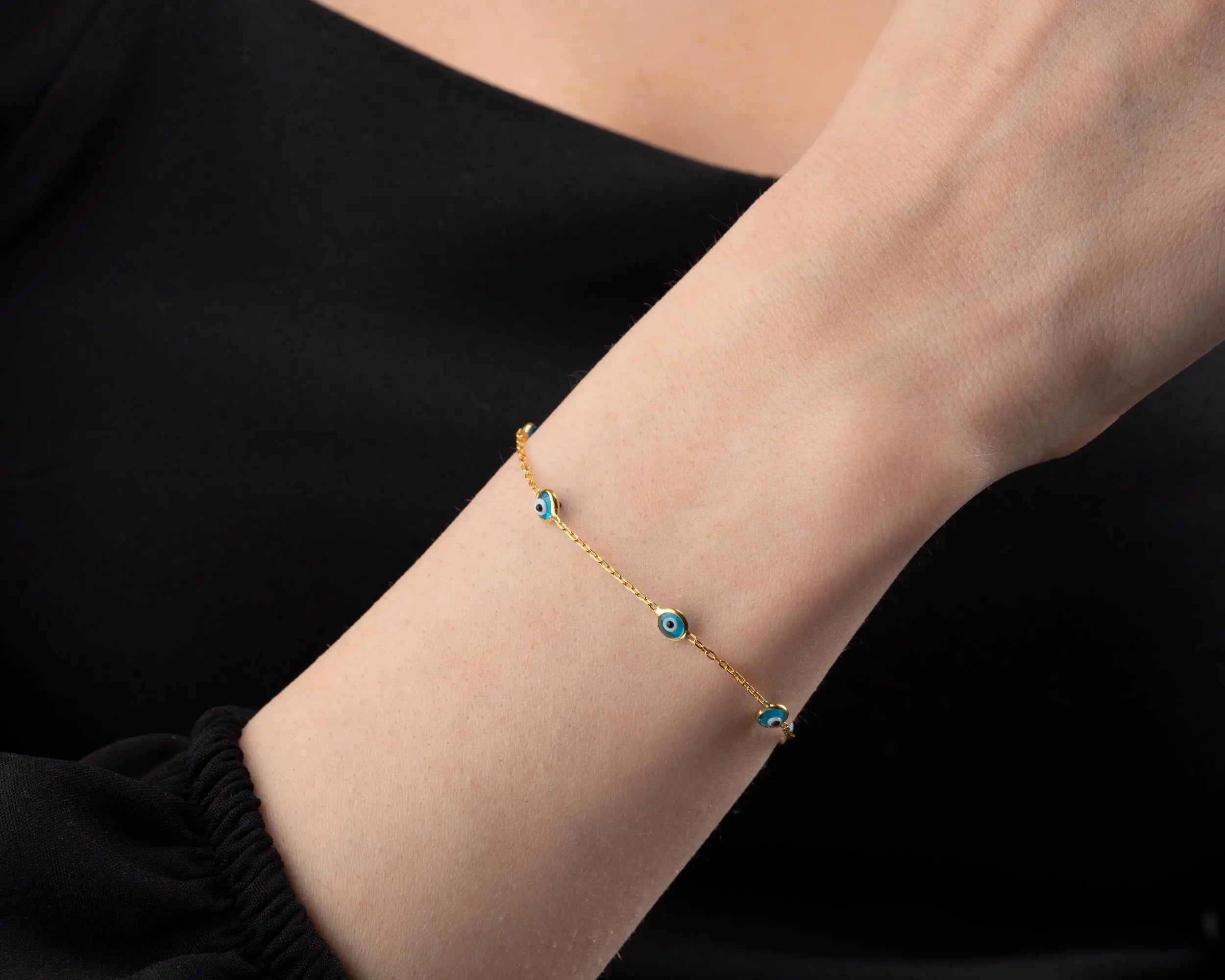 Bracelet Œil Turc Délicat en Argent Sterling : Bijou de Protection