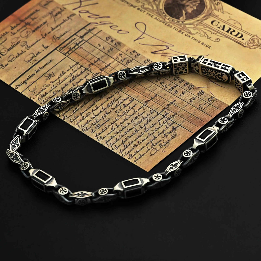 Sterling Silver Men's Bracelet: Black Zircon Vintage Link Design