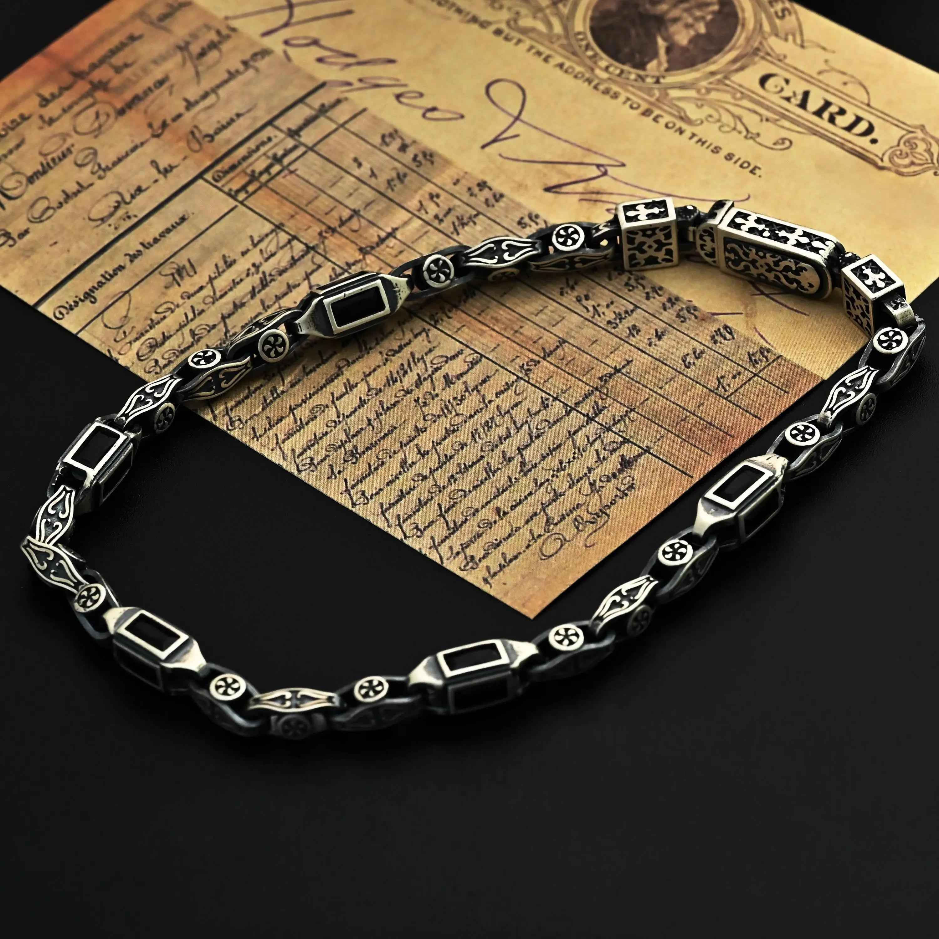 Sterling Silver Men's Bracelet: Black Zircon Vintage Link Design