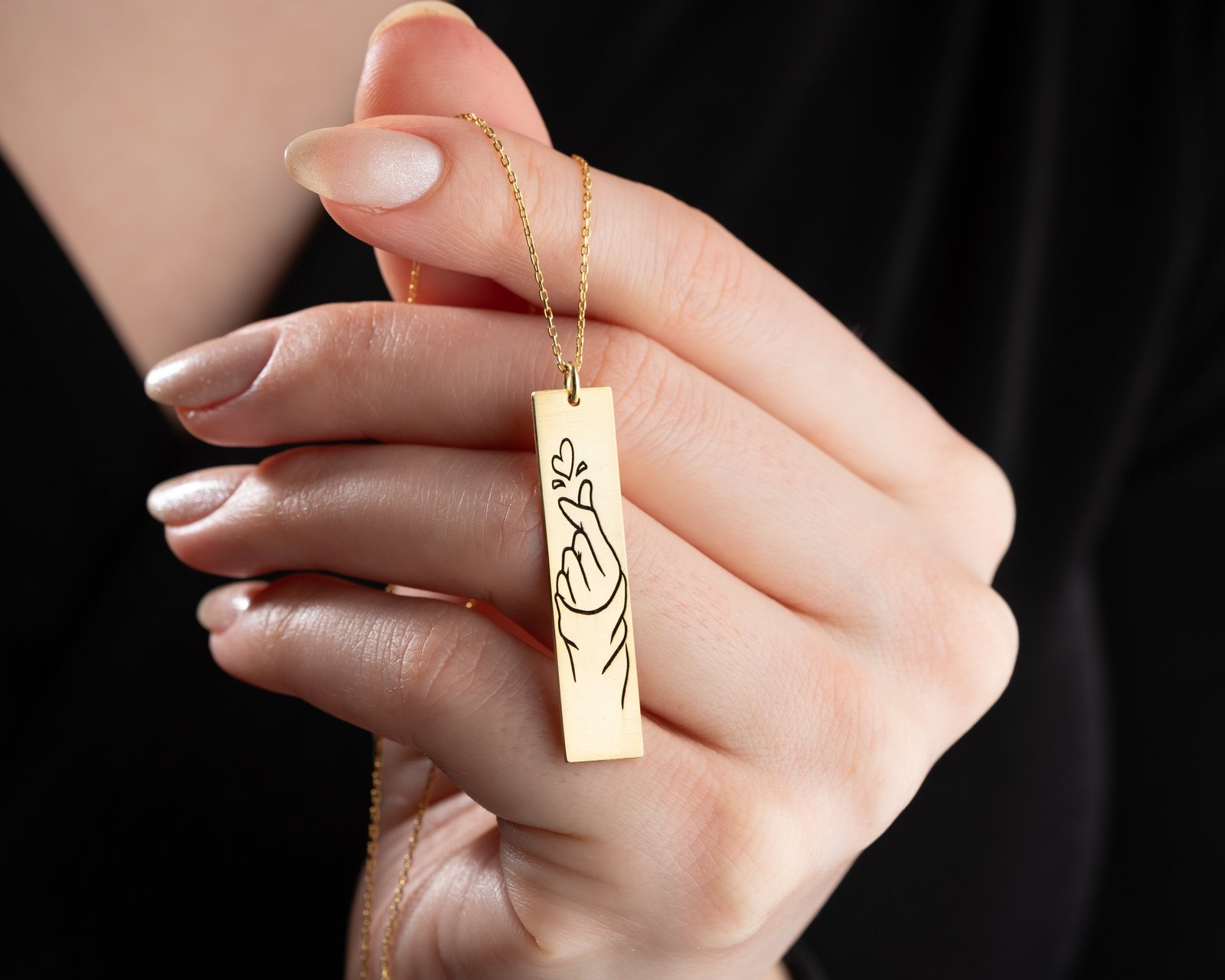 Korean Finger Heart Pendant Necklace - Image 4