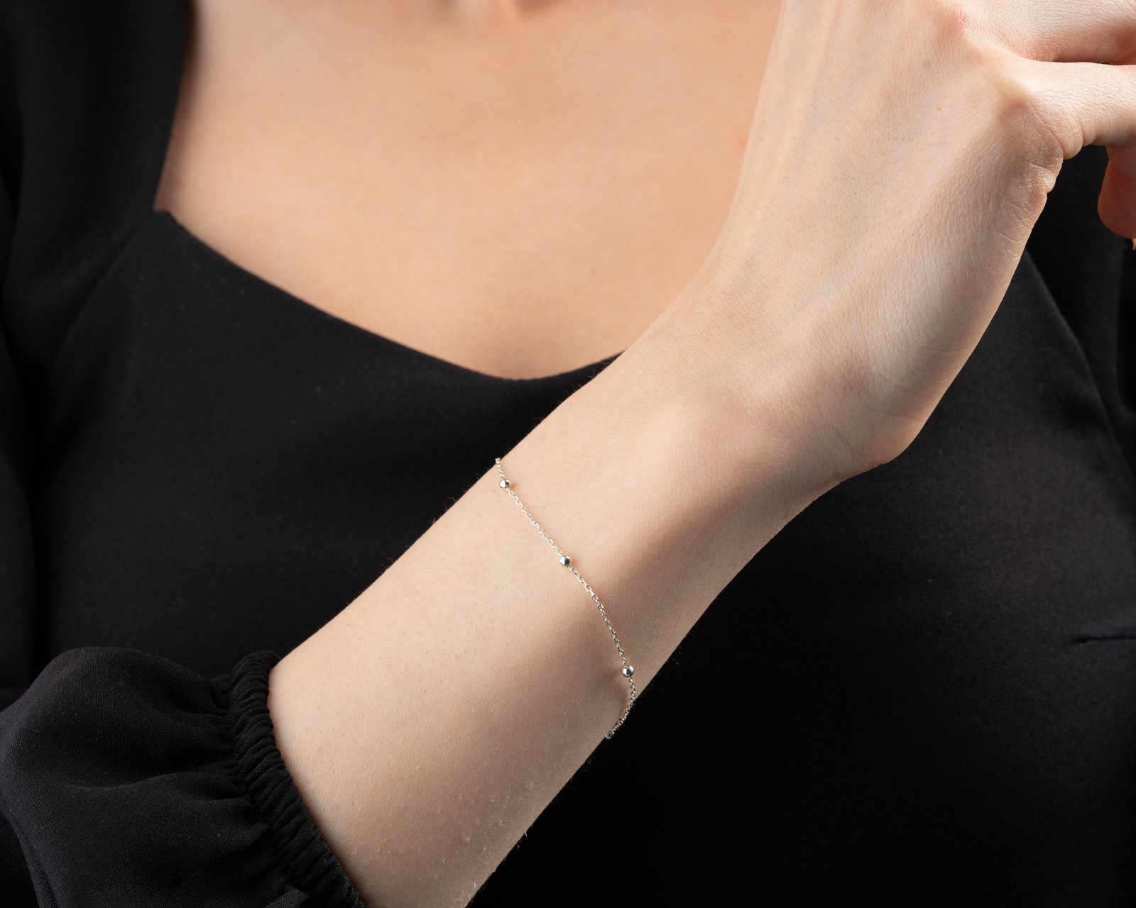 Minimal Silver Bead Bracelet - Image 2