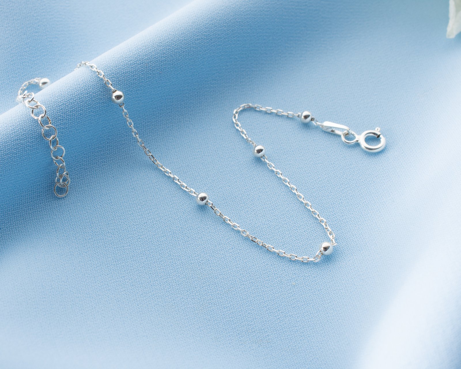 Minimal Silver Bead Bracelet - Image 7