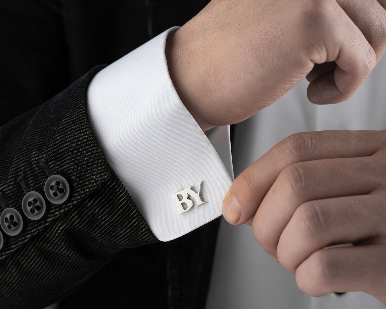 Personalized Men's Cufflinks Silver Initial Letter Design - Image 2